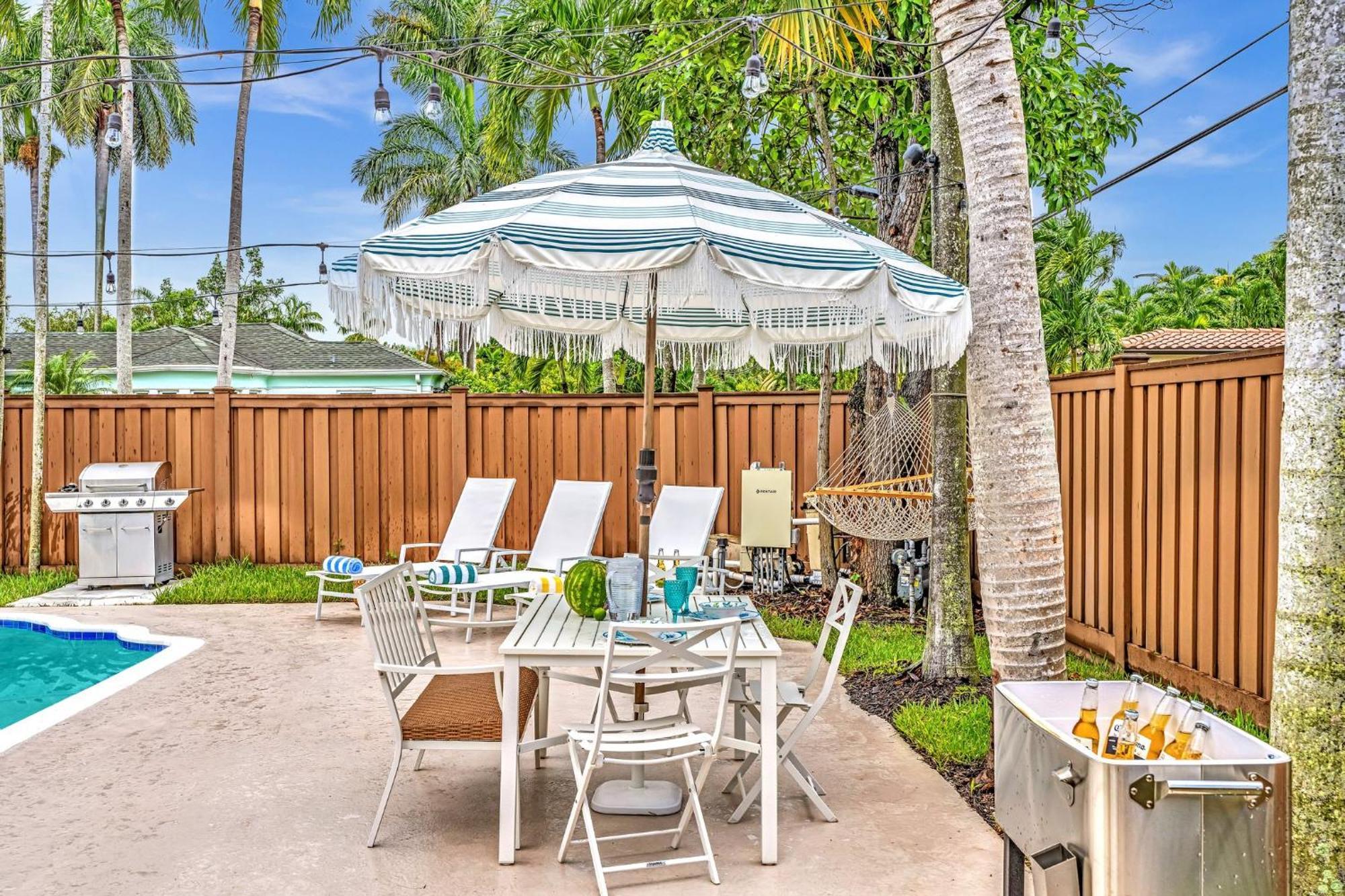 Tropical Oasis With Pool 10 Mins Airport & 5 Mins Beach Голливуд Экстерьер фото